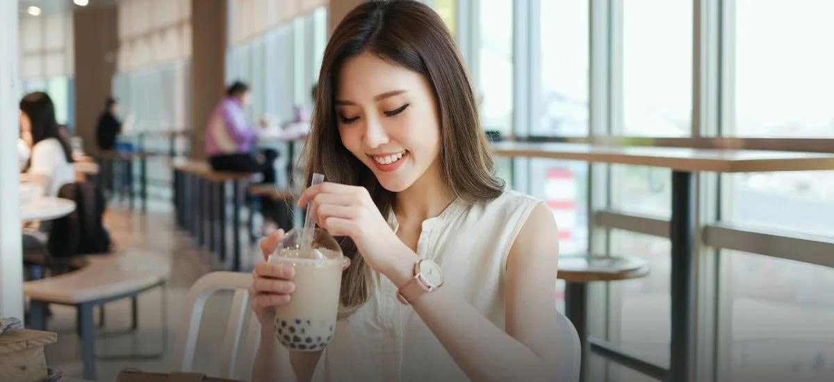 Rắc rối từ trà sữa: Chuyện gì xảy ra nếu bạn uống quá nhiều?